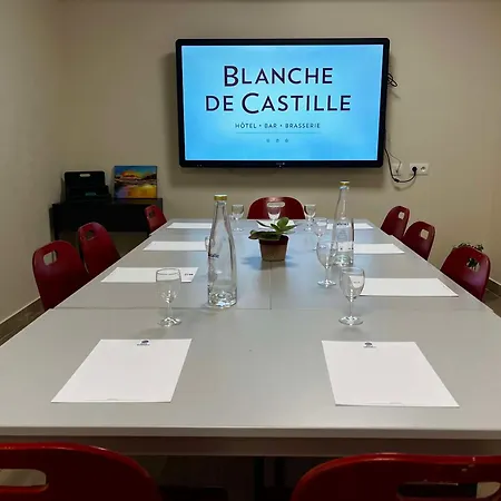 Western Blanche De Castille 3*