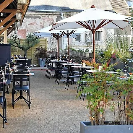 Western Blanche De Castille