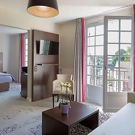 Western Blanche De Castille Hotel Dourdan
