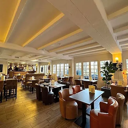 Western Blanche De Castille Hotel