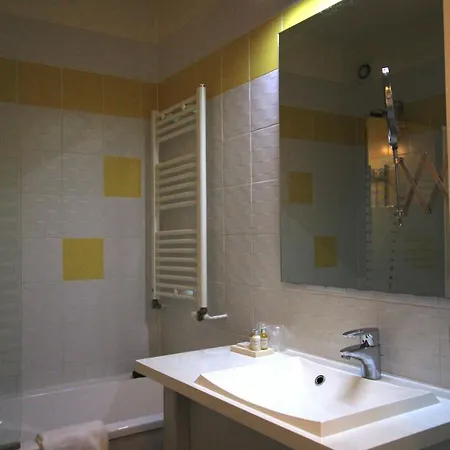 Western Blanche De Castille Hotel 3*