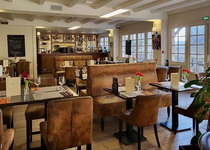 Western Blanche De Castille Hotel
