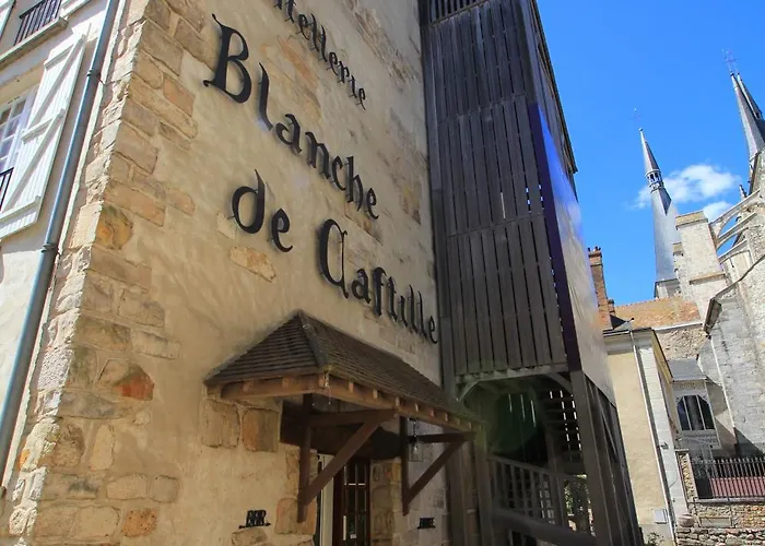 Western Blanche De Castille Hotel Dourdan