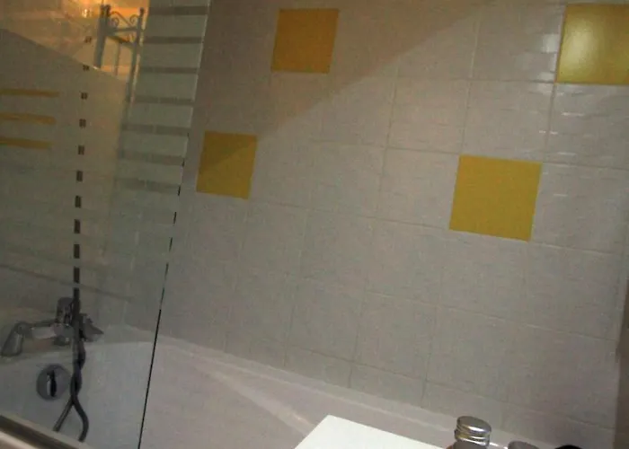 Western Blanche De Castille Hotel 3*